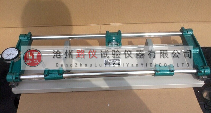 混凝土收缩膨胀仪